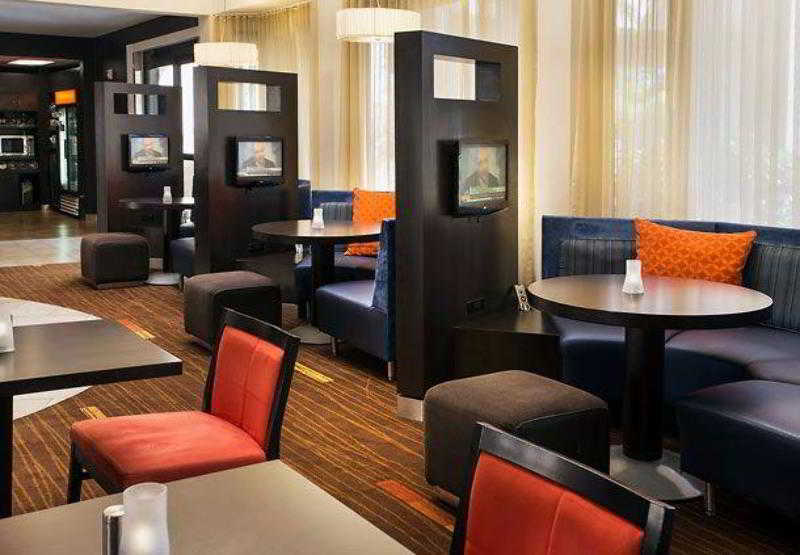 Courtyard By Marriott Phoenix Airport Buitenkant foto