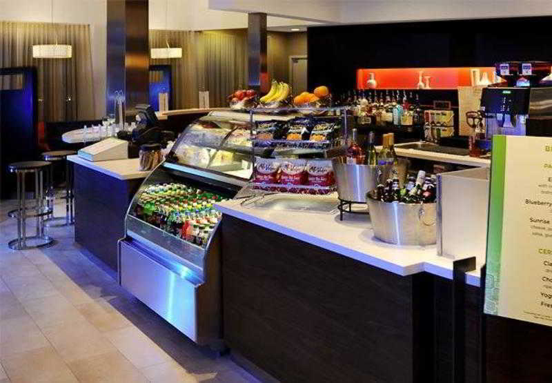 Courtyard By Marriott Phoenix Airport Buitenkant foto