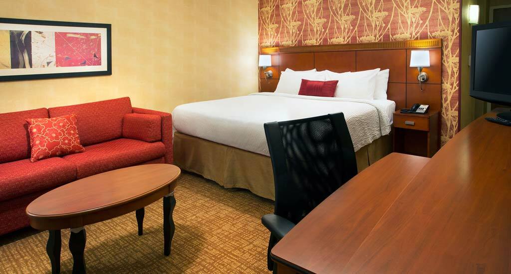 Courtyard By Marriott Phoenix Airport Buitenkant foto